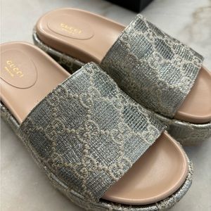 Gucci Platform Sandals Silver/Tan